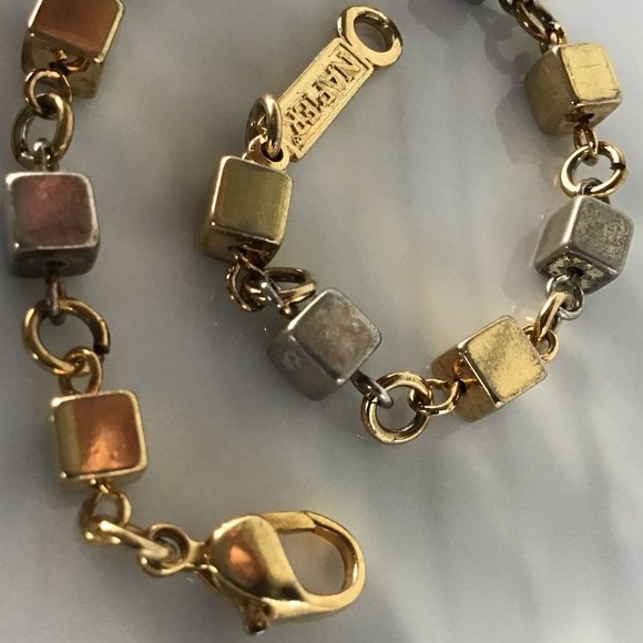 Vintage Napier Gold & Silver Tone Cube Bracelet Signed - Picture 12 of 16